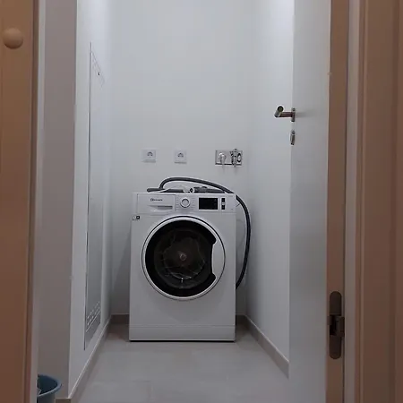 Apartment Gemuetliches Am Ber Flughafen Schoenefeld