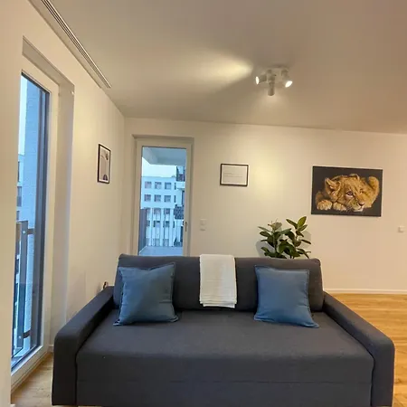 Gemuetliches Am Ber Flughafen *