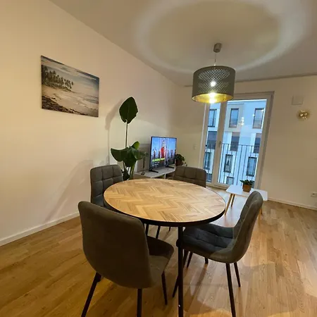 Gemuetliches Am Ber Flughafen * Schönefeld